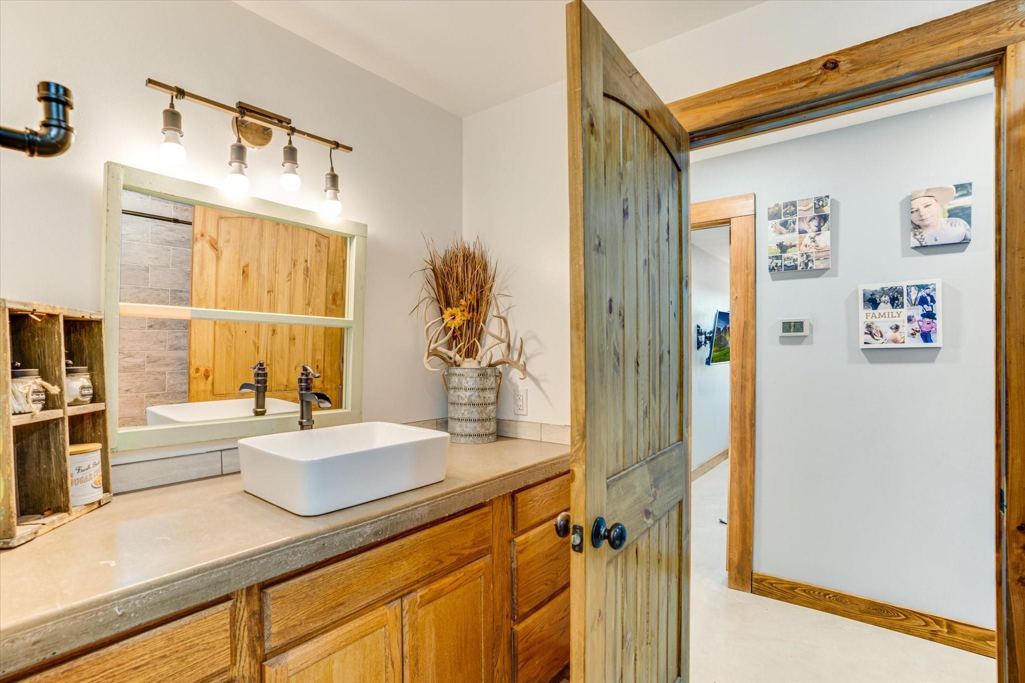 Image 20 of 35 For 5450 County Road 202