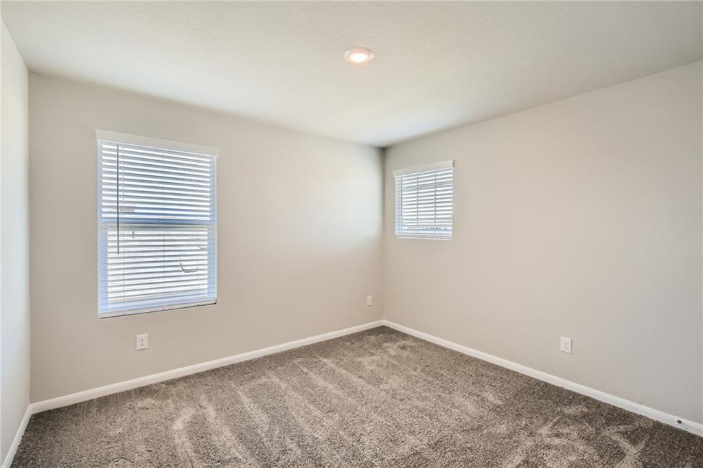 Image 18 of 29 For 2478 Moselle Ln