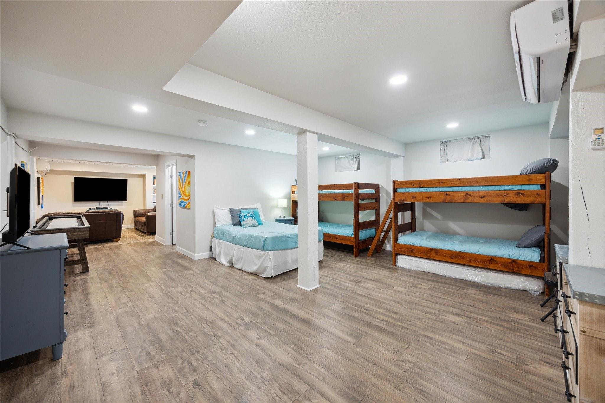 Image 14 of 33 For 2232 Glenn Dr