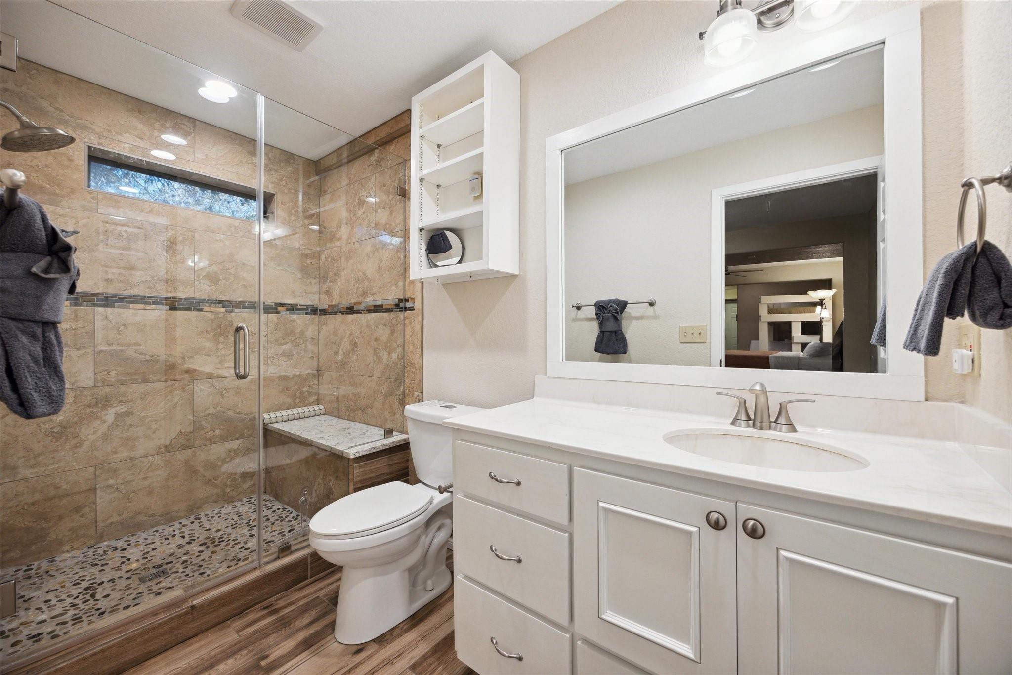 Image 19 of 33 For 2232 Glenn Dr