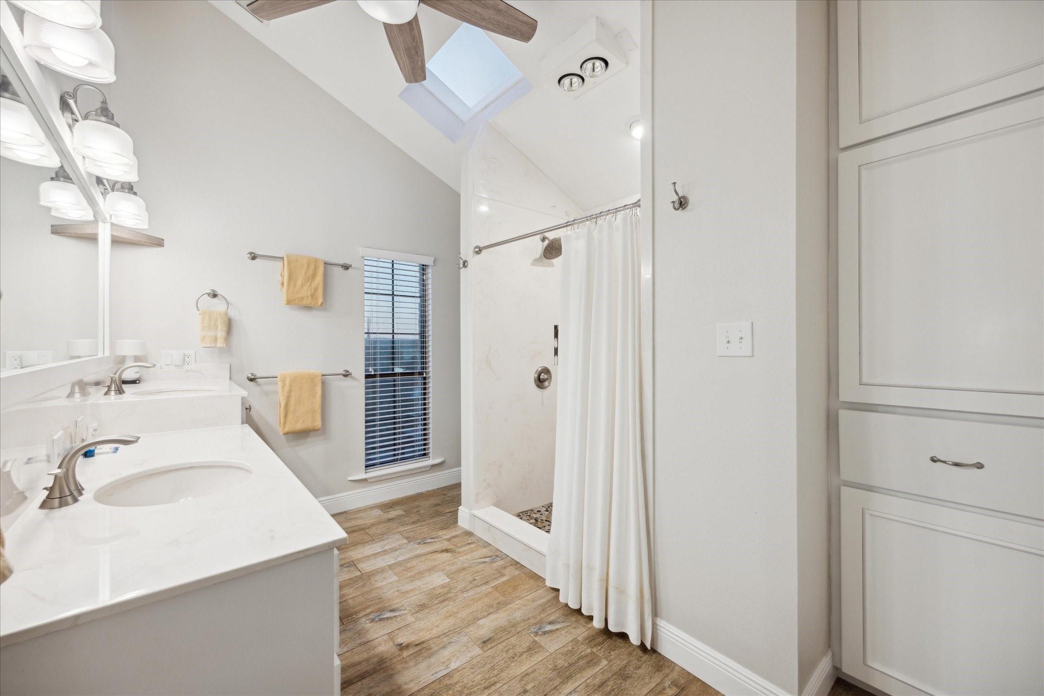 Image 9 of 33 For 2232 Glenn Dr