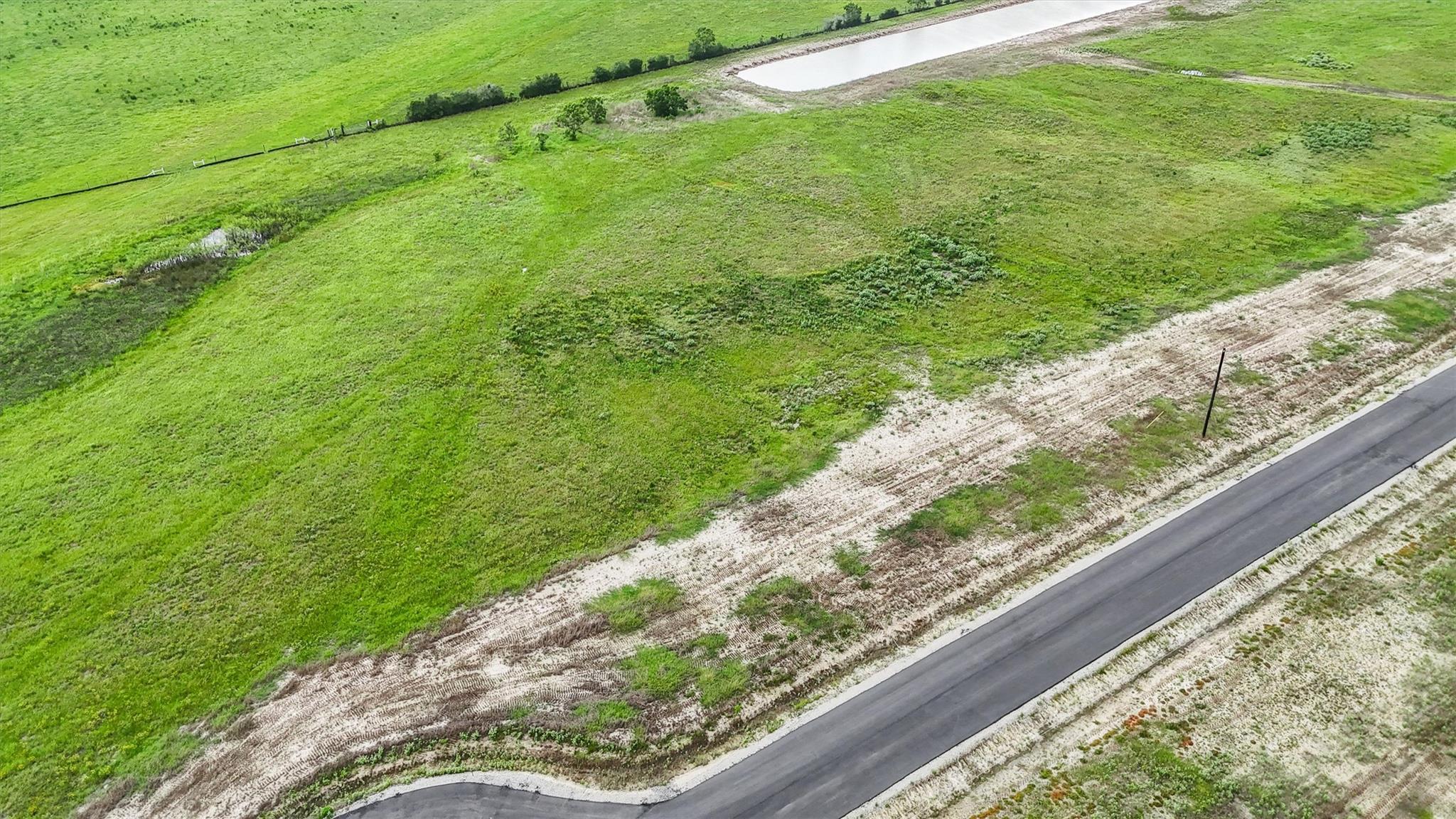 Image 6 of 10 For 1362 Saddleback Dr