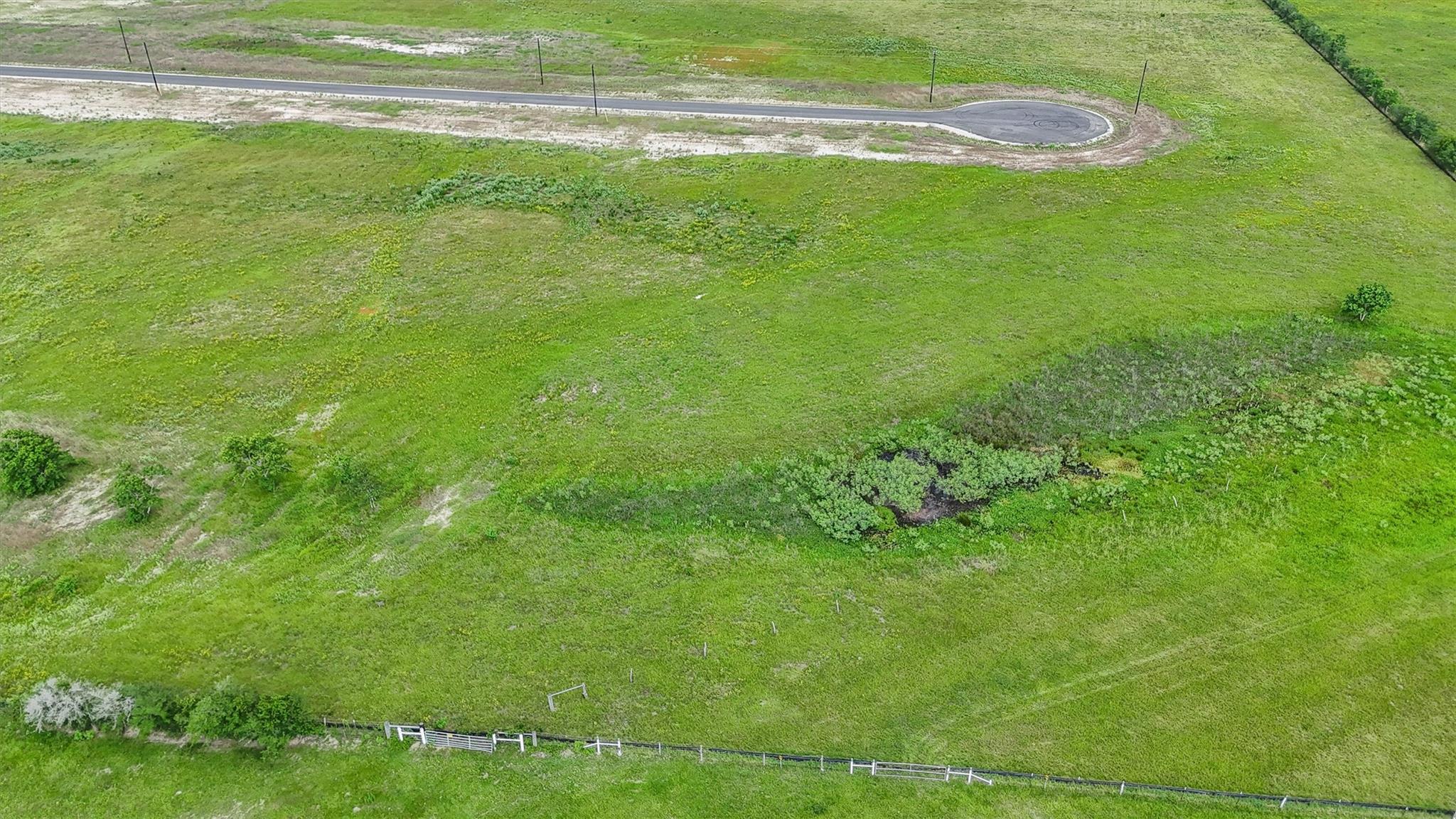 Image 7 of 10 For 1362 Saddleback Dr