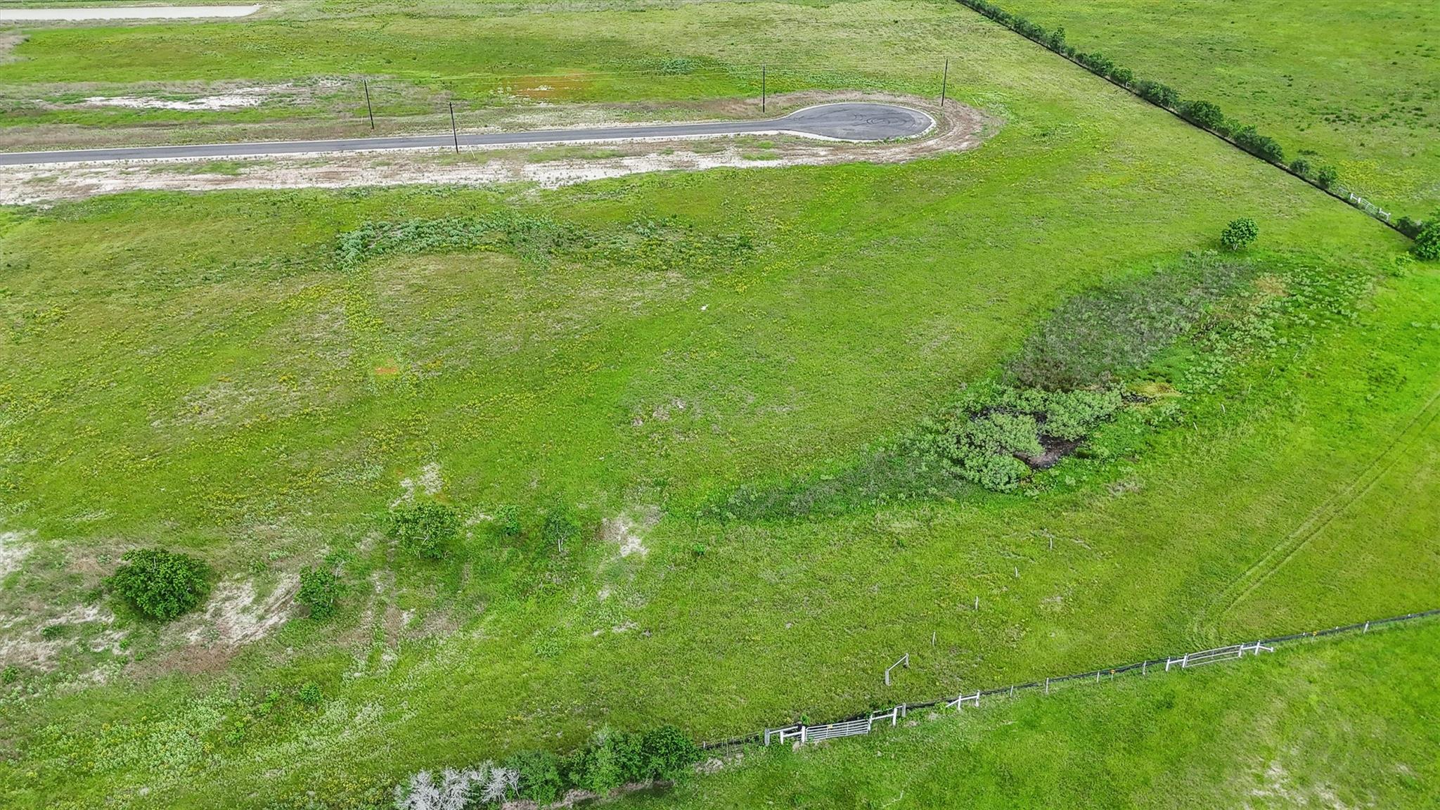 Image 8 of 10 For 1362 Saddleback Dr