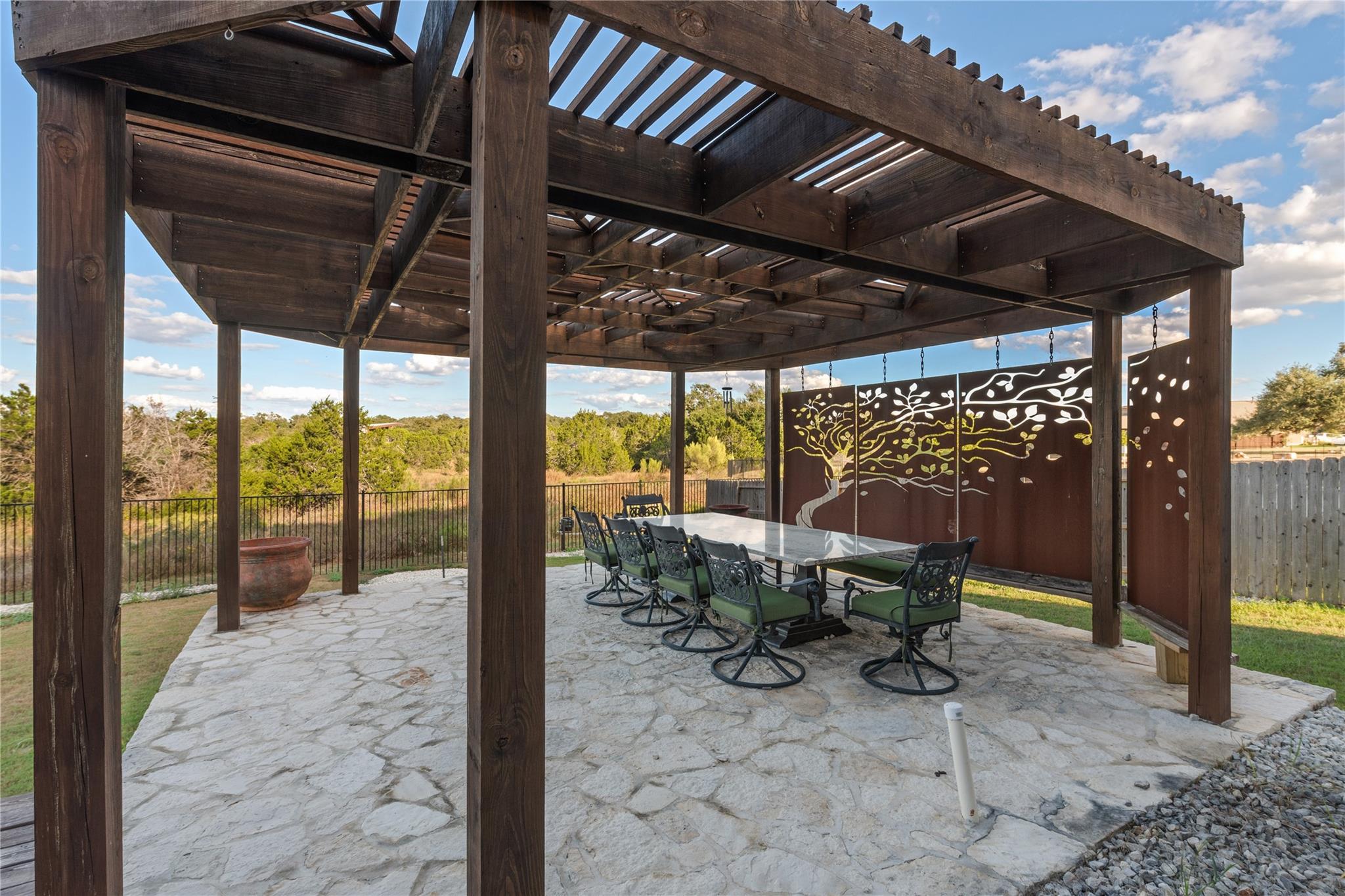 Image 27 of 40 For 1310 Cross Gable