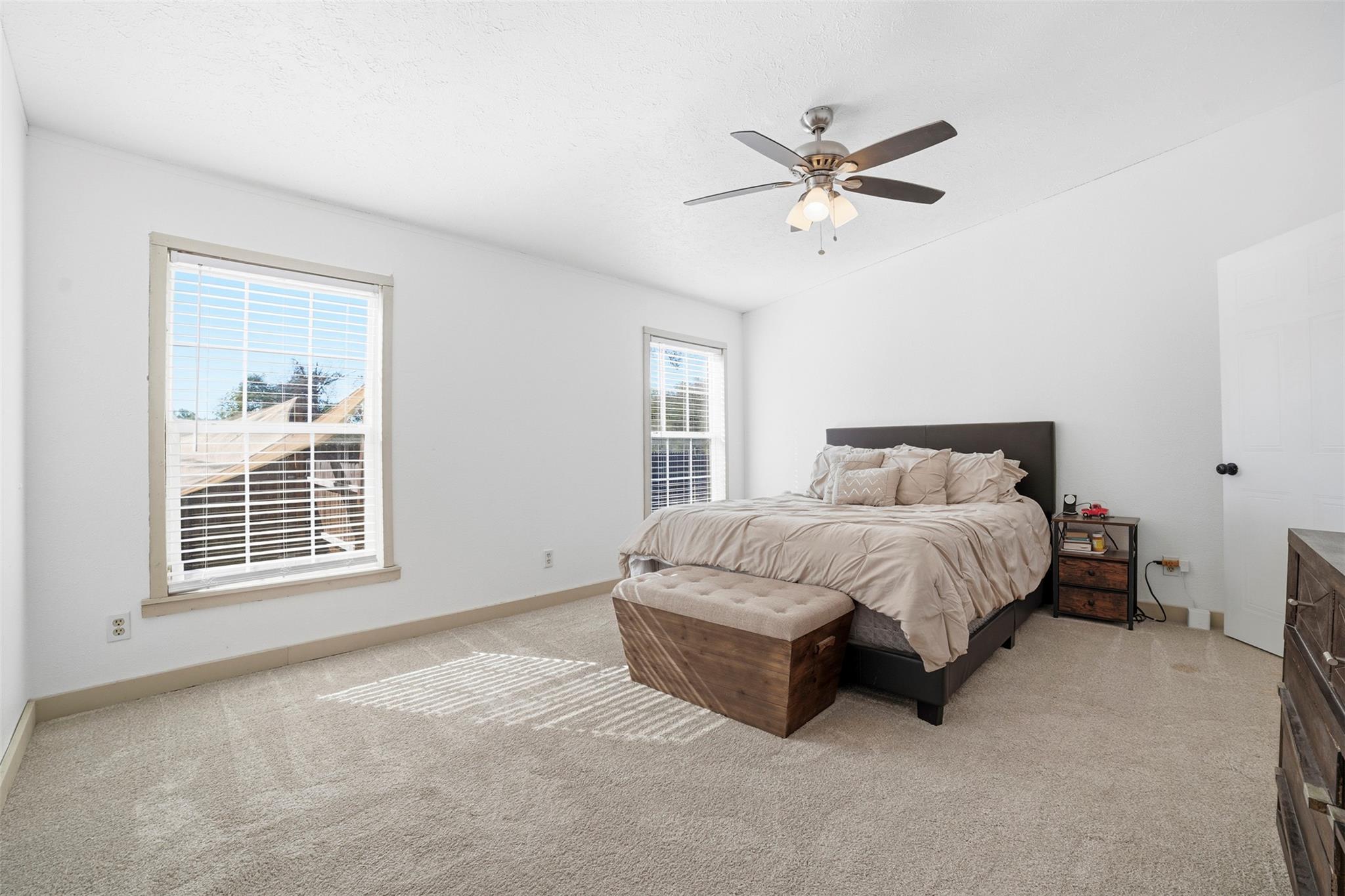 Image 14 of 23 For 4048 Sutherland Springs Rd