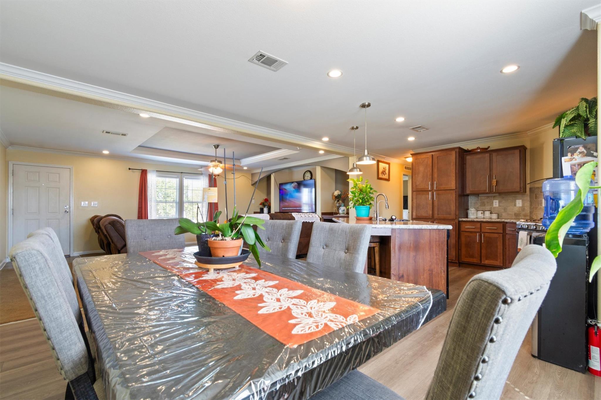 Image 11 of 32 For 5904 Fm 621  