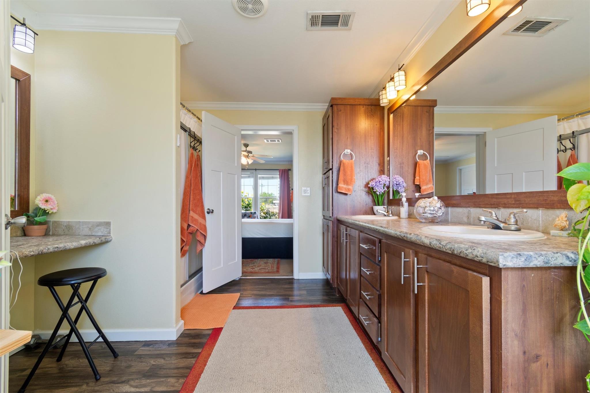 Image 16 of 32 For 5904 Fm 621  