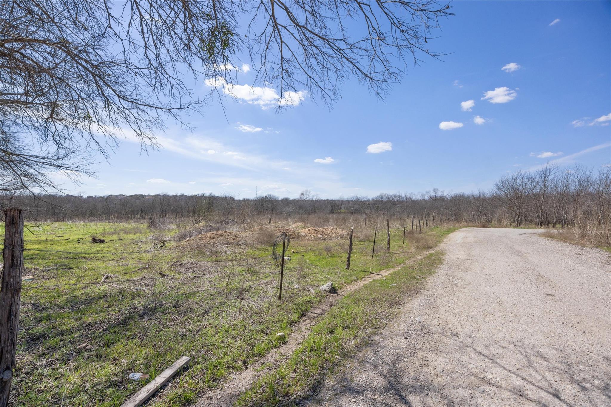 Image 9 of 12 For 940 Windy Hill Rd