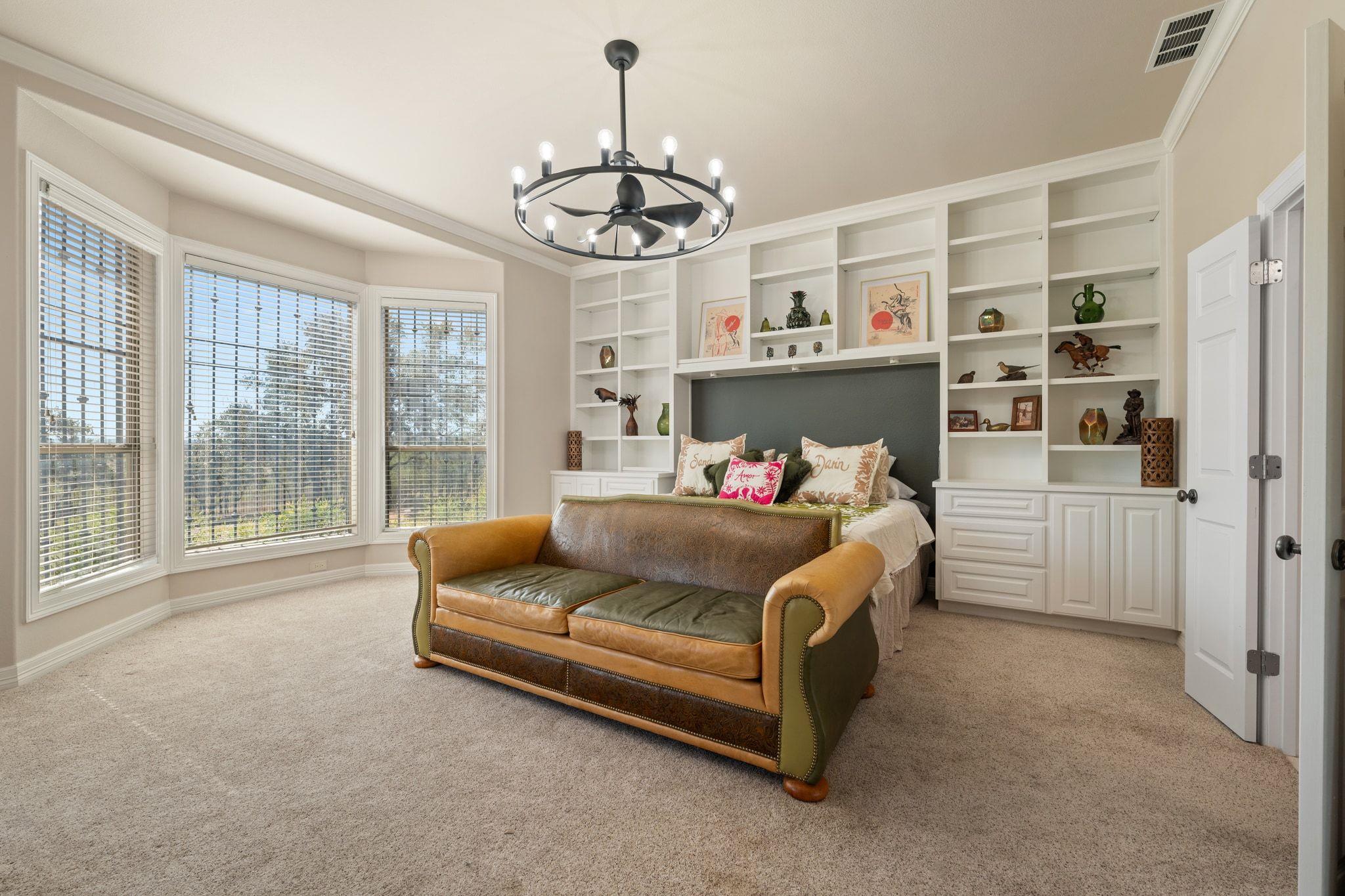 Image 16 of 40 For 185 Shimmering Shore Ct