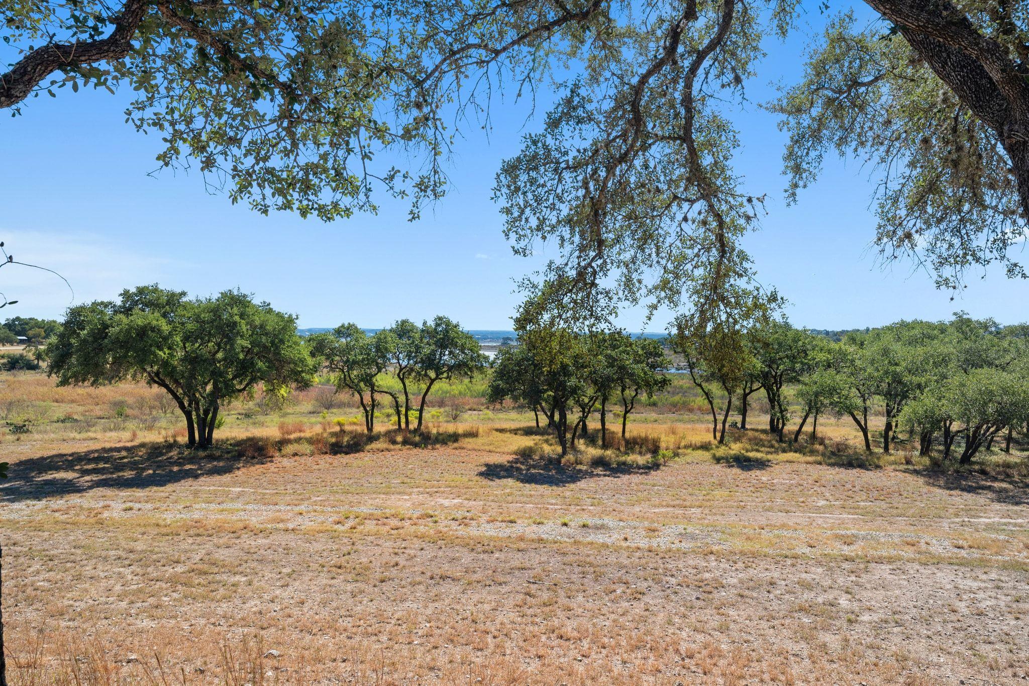 Image 35 of 40 For 185 Shimmering Shore Ct