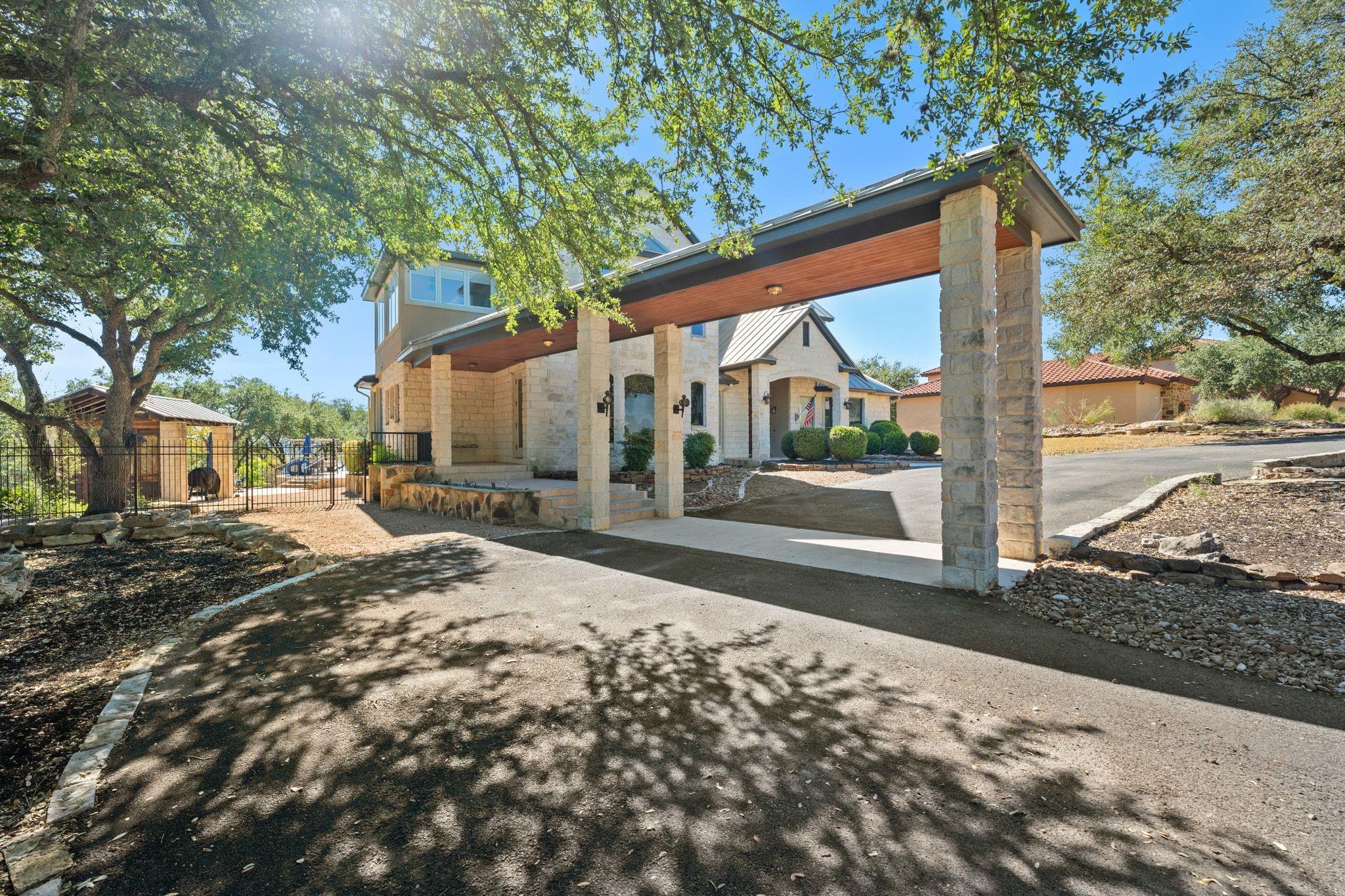 Image 7 of 40 For 185 Shimmering Shore Ct