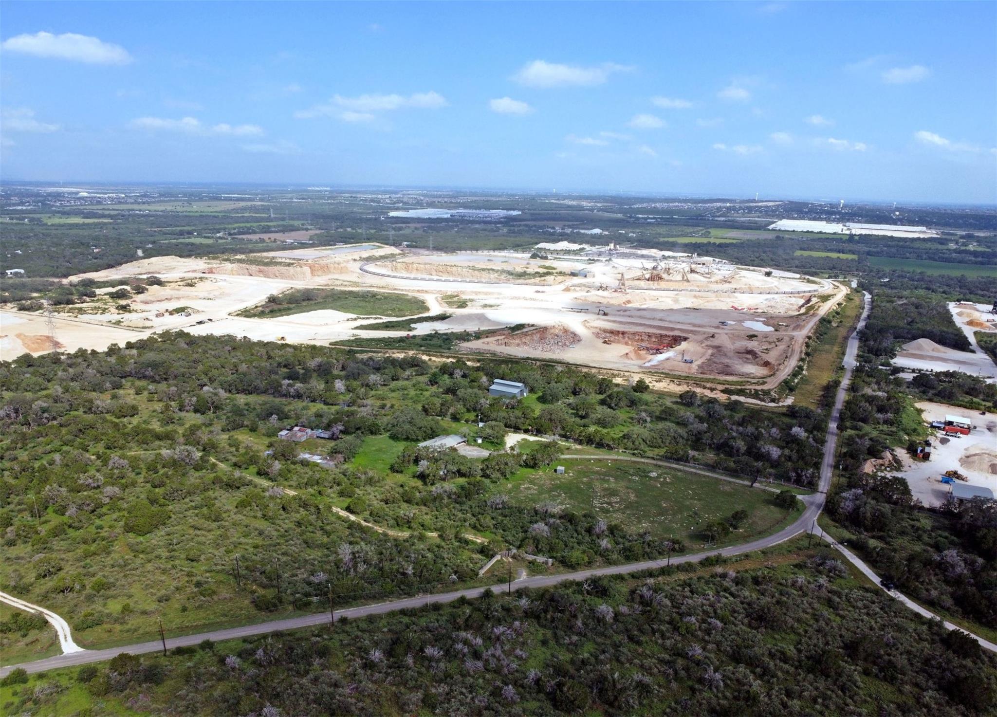 Image 5 of 15 For 584 Coyote Run