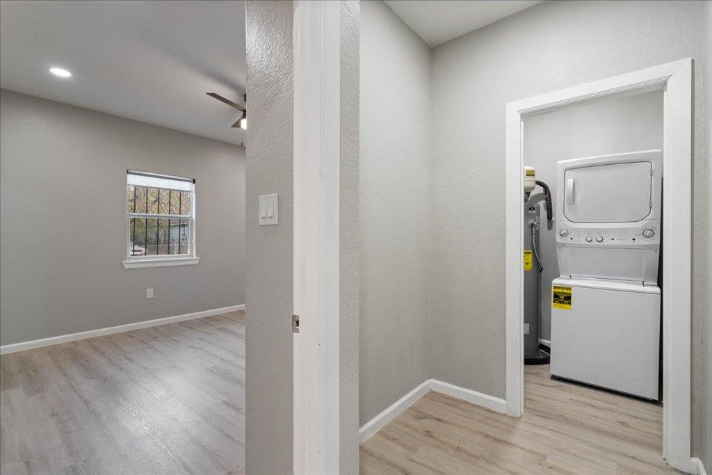 Image 7 of 11 For 2902 Laredo St A