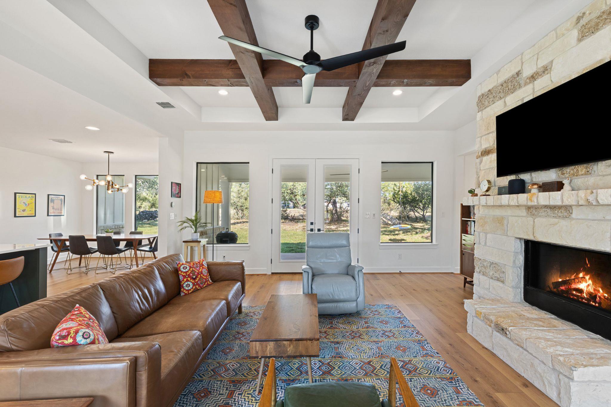 Image 5 of 40 For 114 Winding Oak Dr