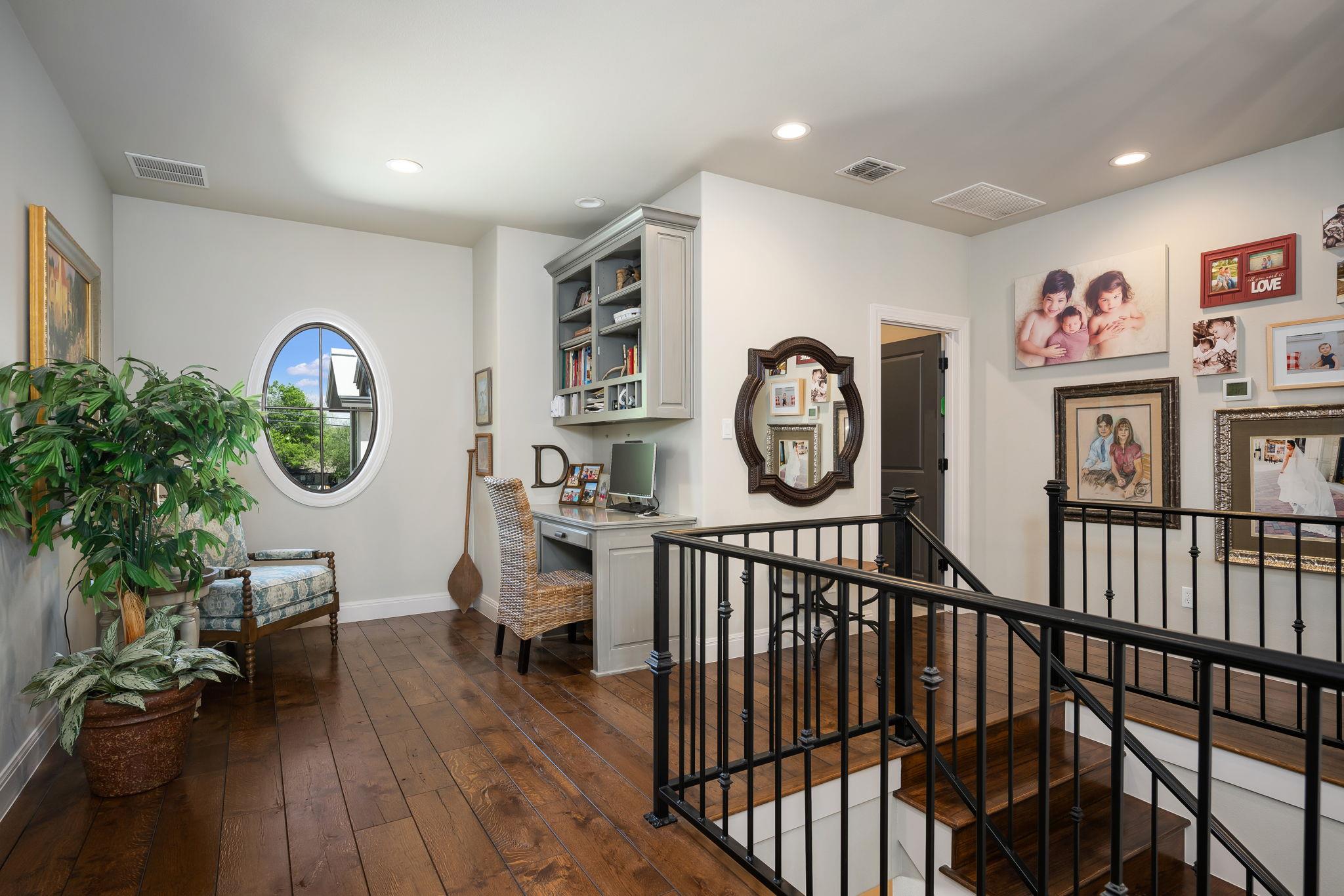 Image 11 of 25 For 1771 Edgewater Fls