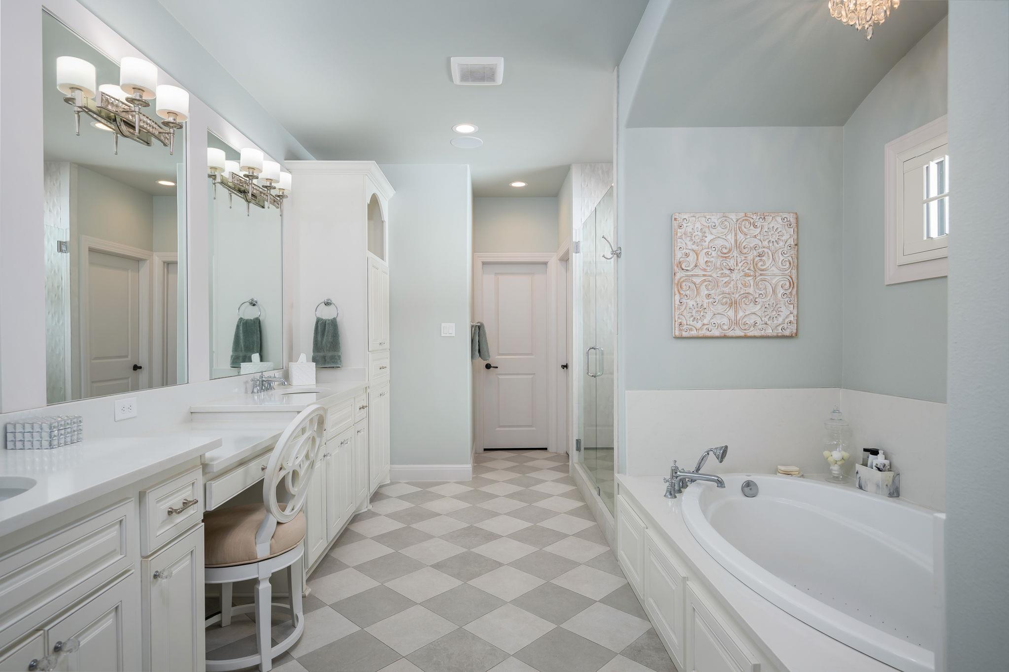 Image 13 of 25 For 1771 Edgewater Fls