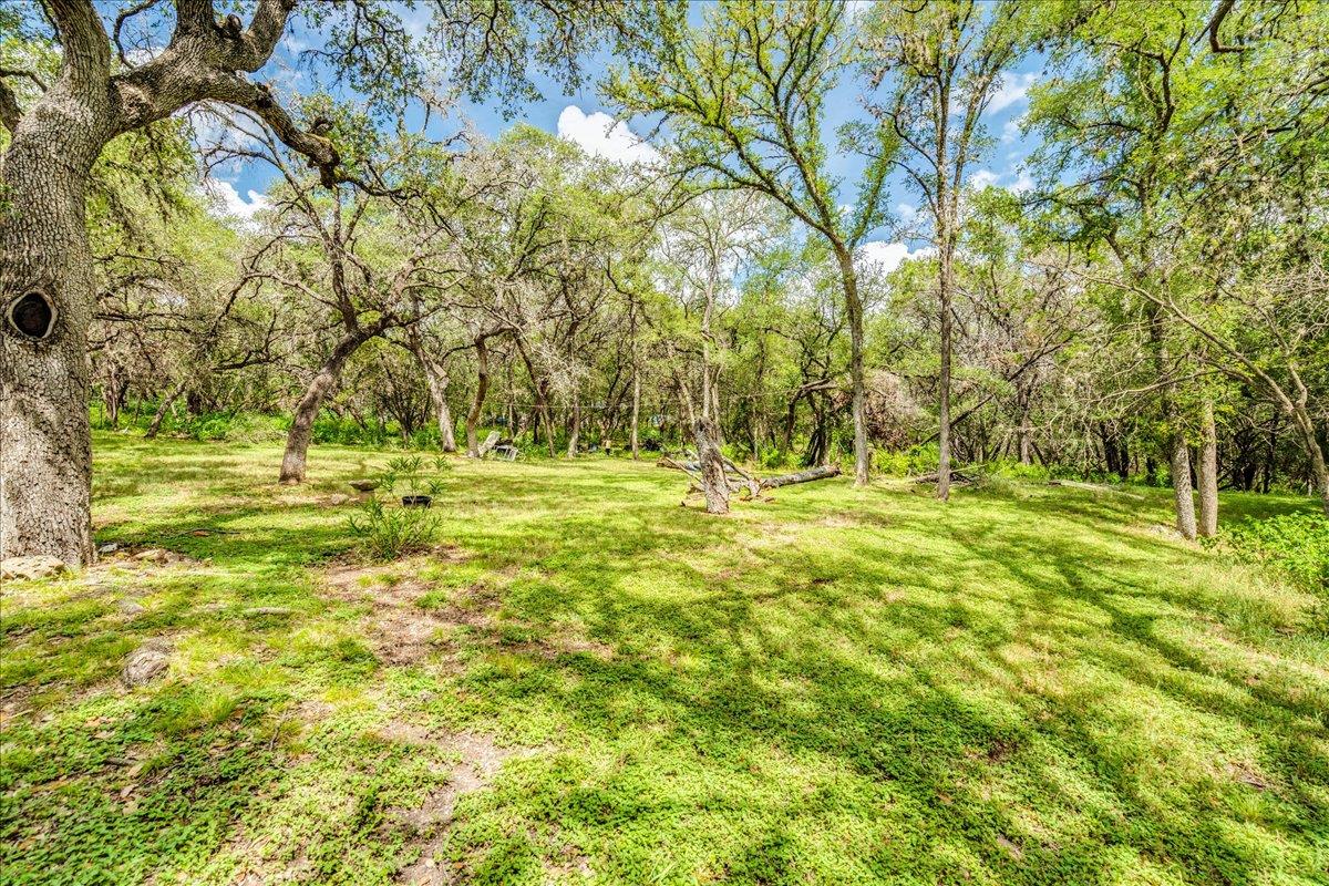 Image 27 of 38 For 771 Mary Preiss Dr