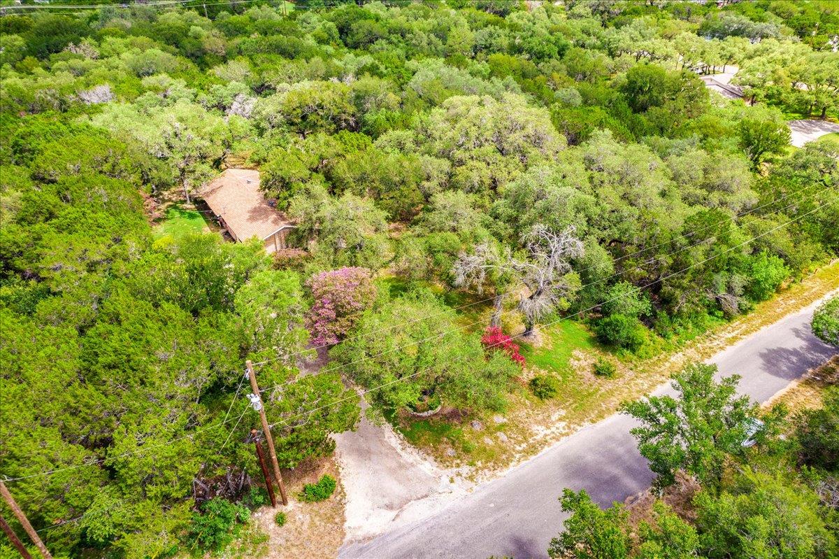Image 33 of 38 For 771 Mary Preiss Dr