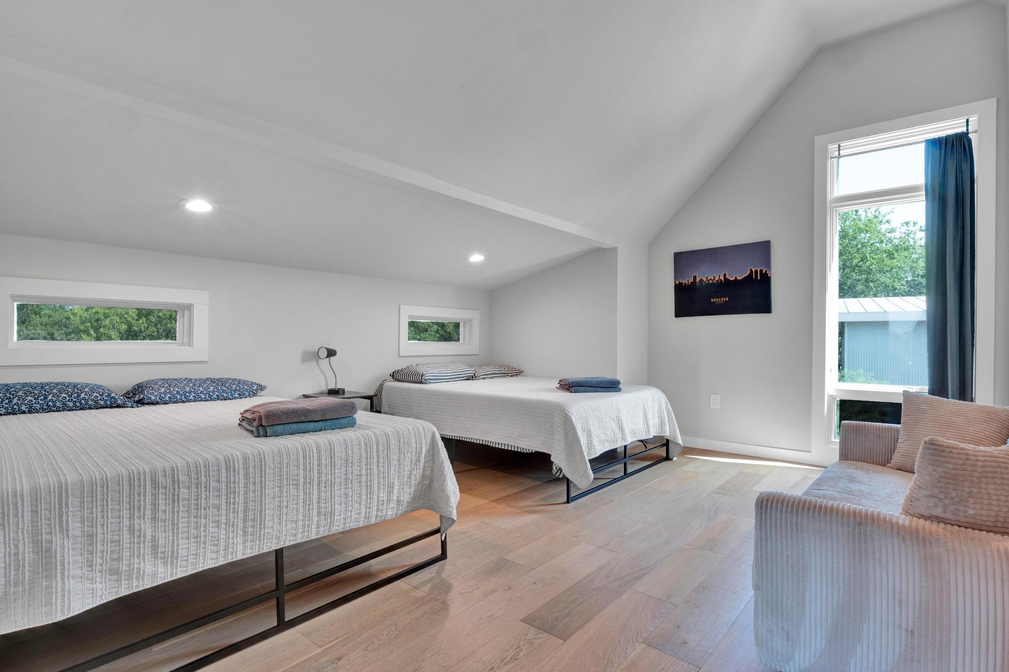 Image 31 of 40 For 1914 8th St 