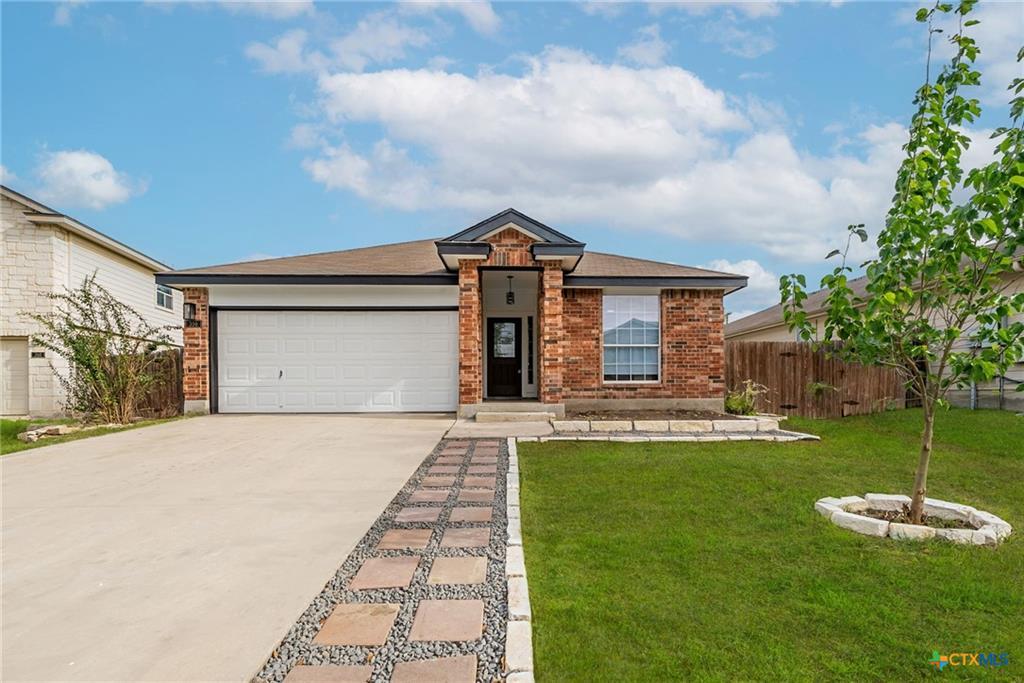 Details for 356 Hummingbird Dr, New Braunfels, TX 78130