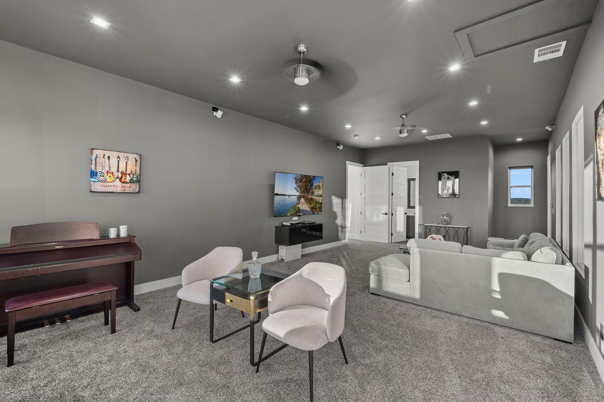 Image 24 of 40 For 1178 Mystic Pkwy