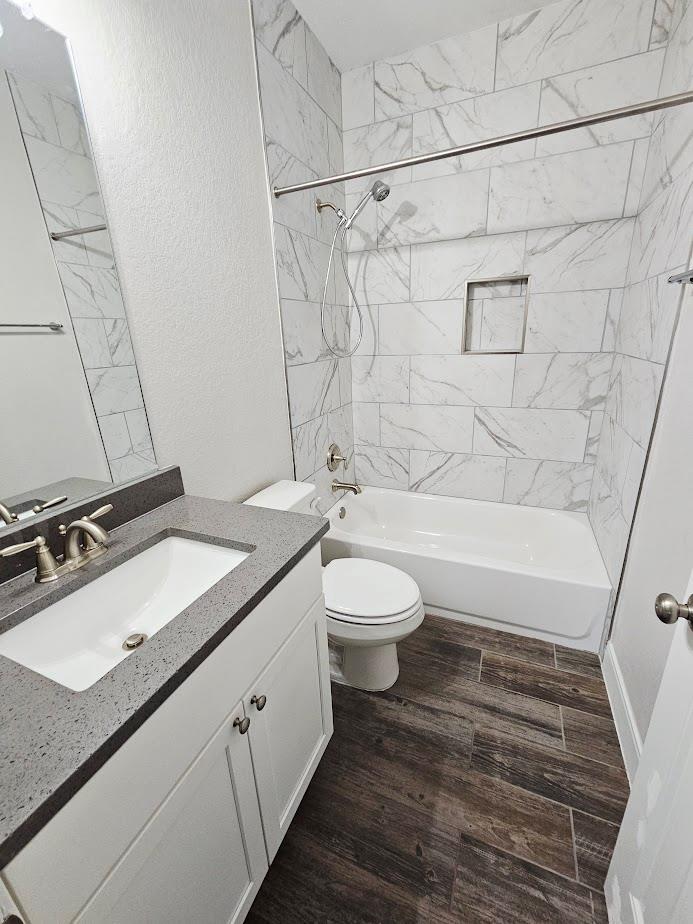 Image 12 of 14 For 110 Otto St