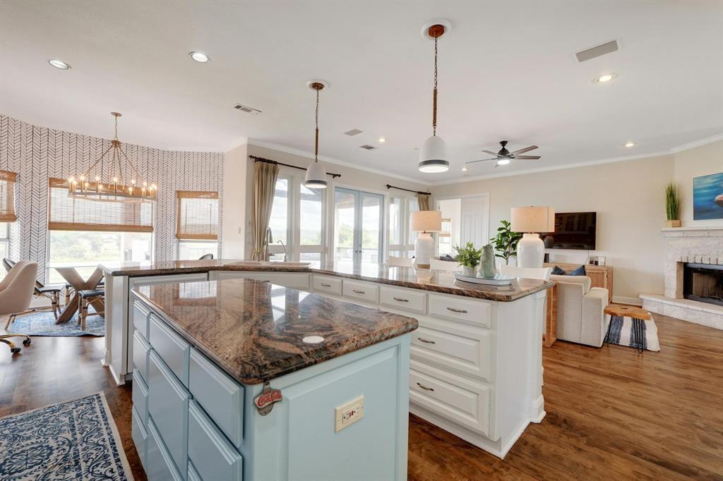 Image 13 of 40 For 17902 Crystal Cv