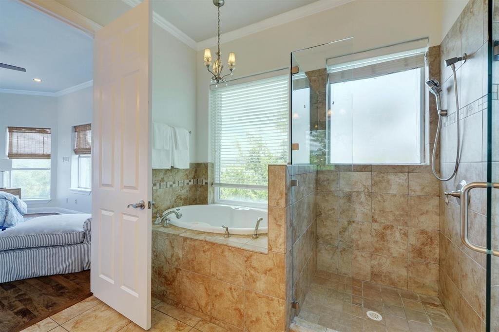 Image 21 of 40 For 17902 Crystal Cv