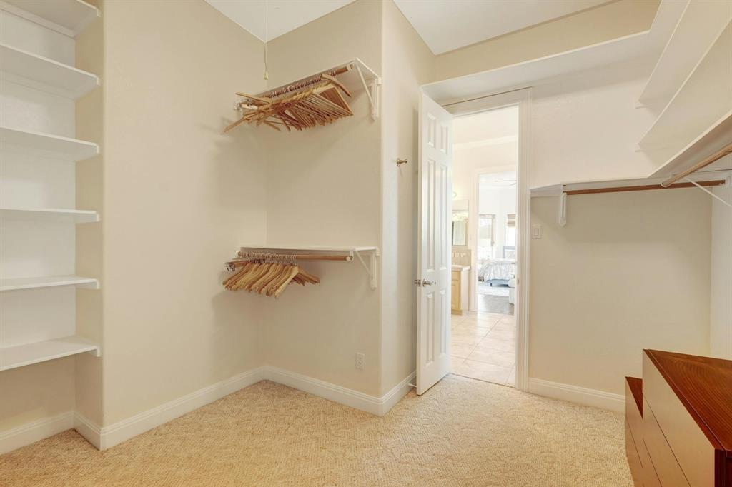 Image 22 of 40 For 17902 Crystal Cv