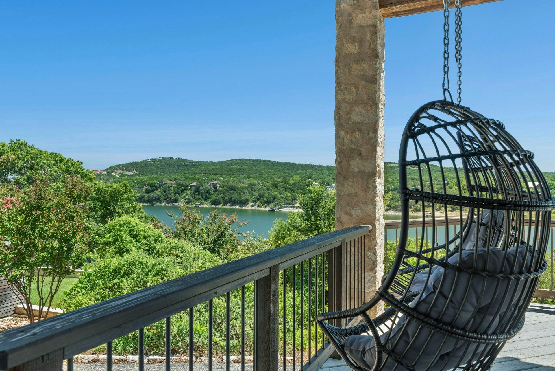 Image 33 of 40 For 17902 Crystal Cv