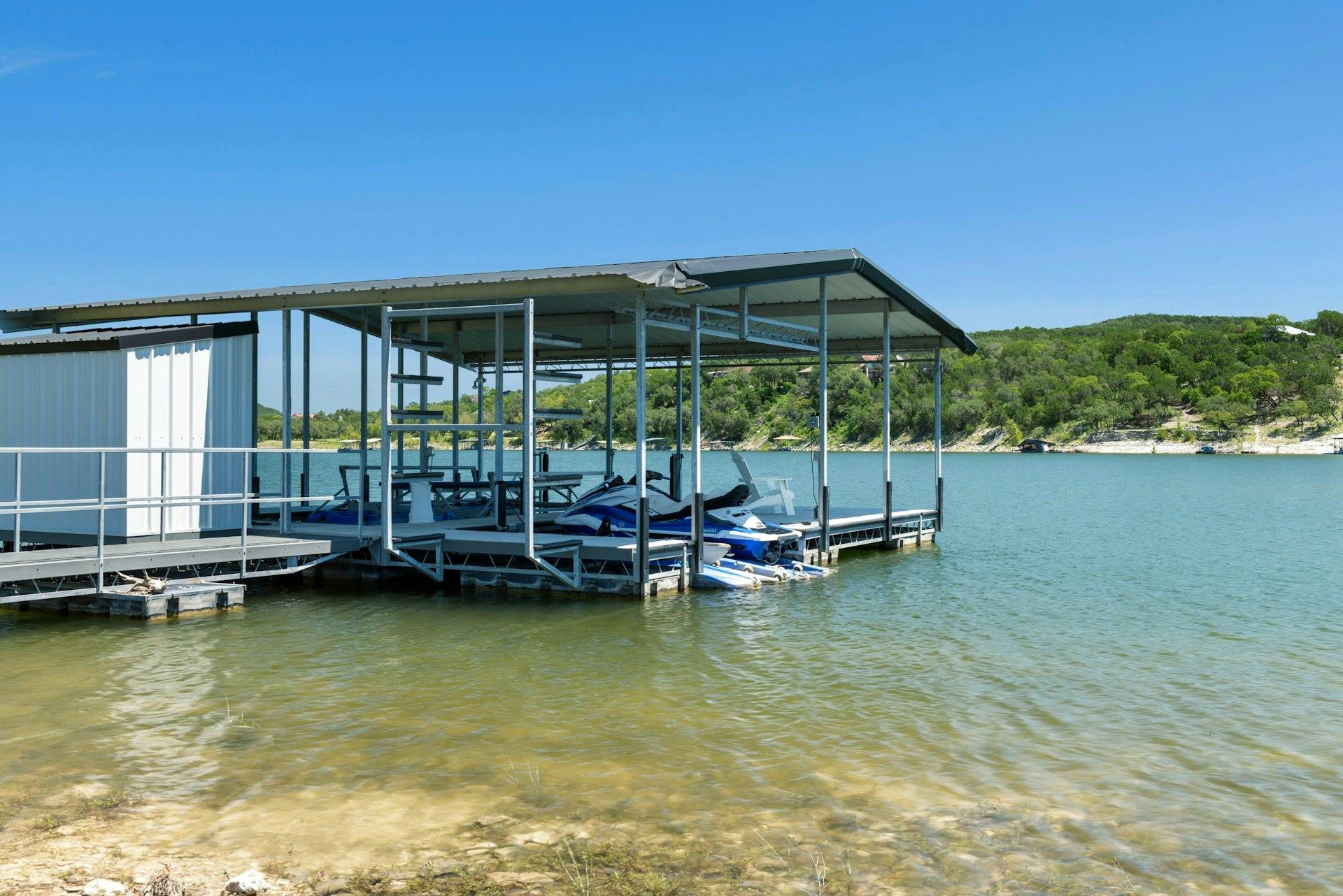 Image 37 of 40 For 17902 Crystal Cv