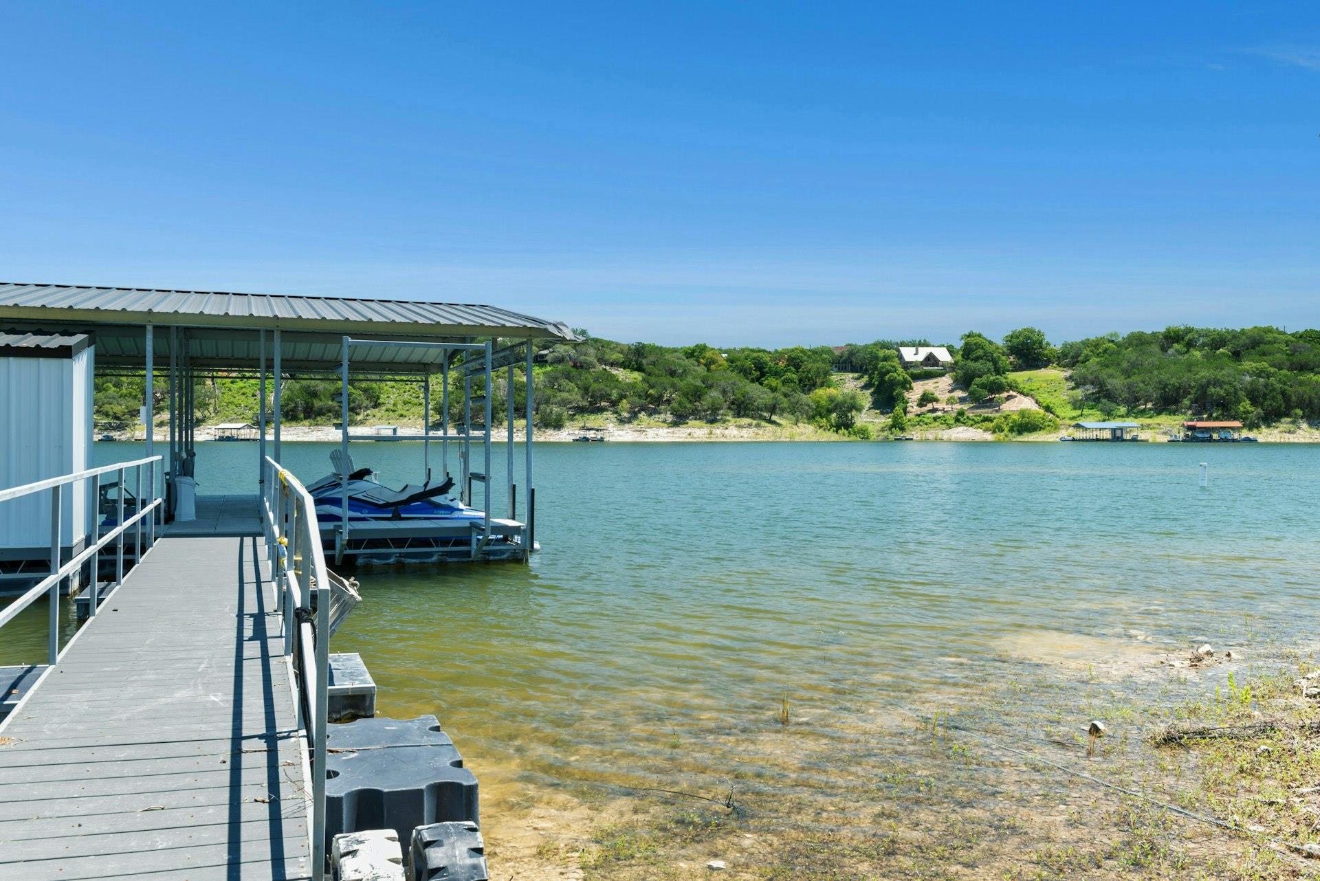 Image 38 of 40 For 17902 Crystal Cv