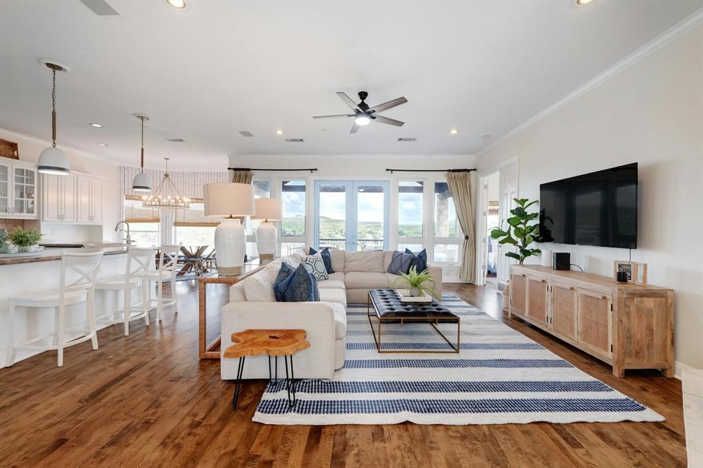 Image 4 of 40 For 17902 Crystal Cv