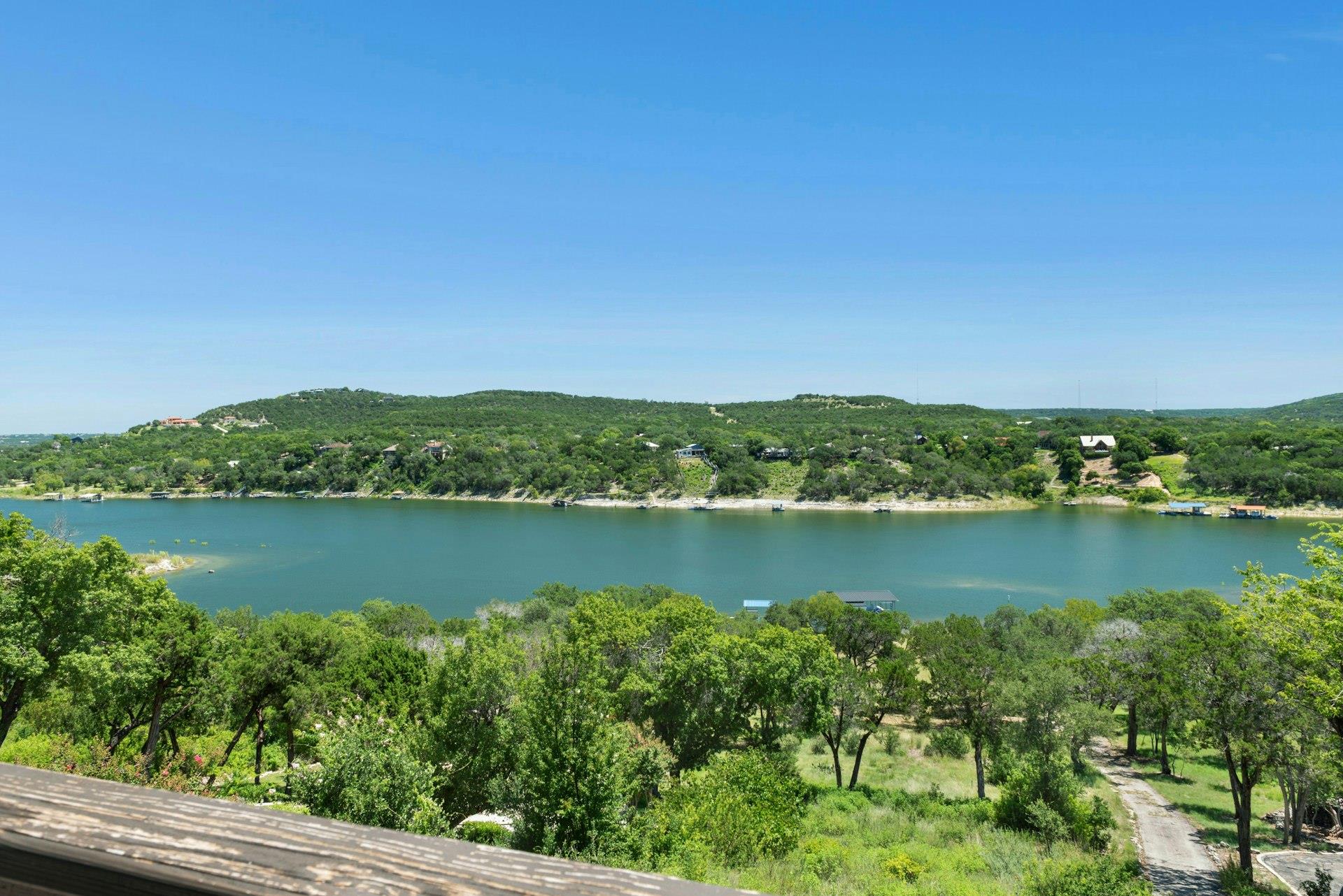 Image 8 of 40 For 17902 Crystal Cv