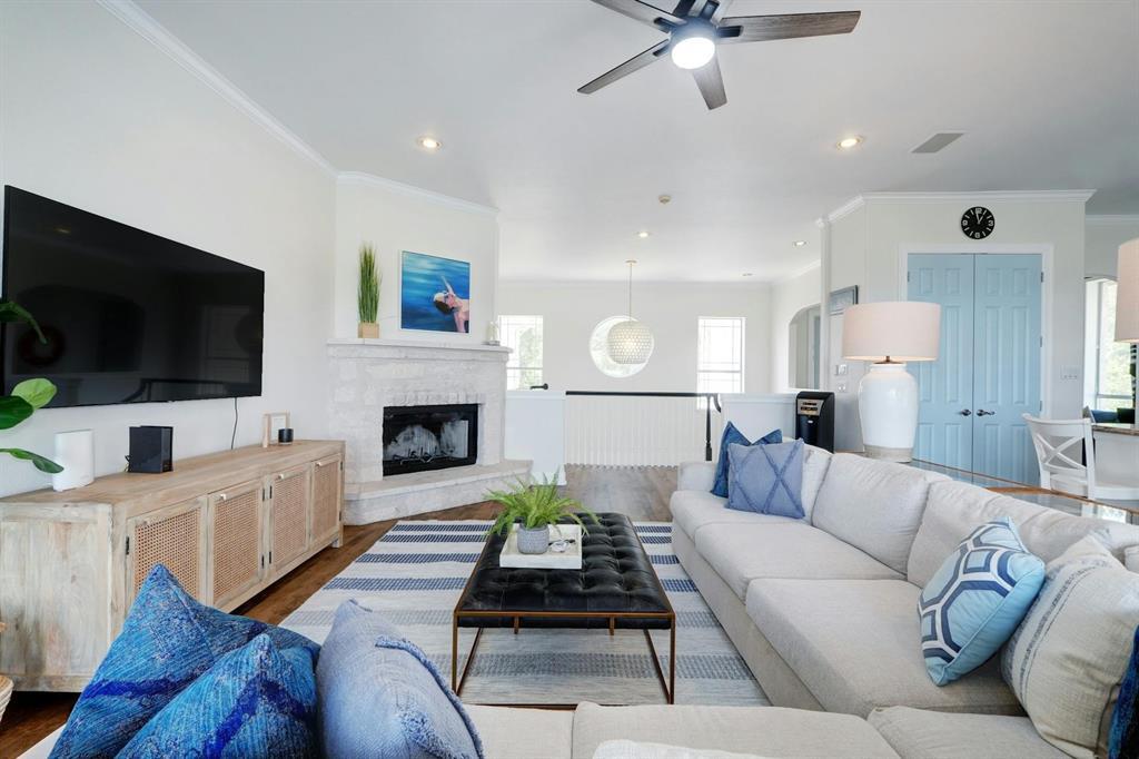 Image 9 of 40 For 17902 Crystal Cv