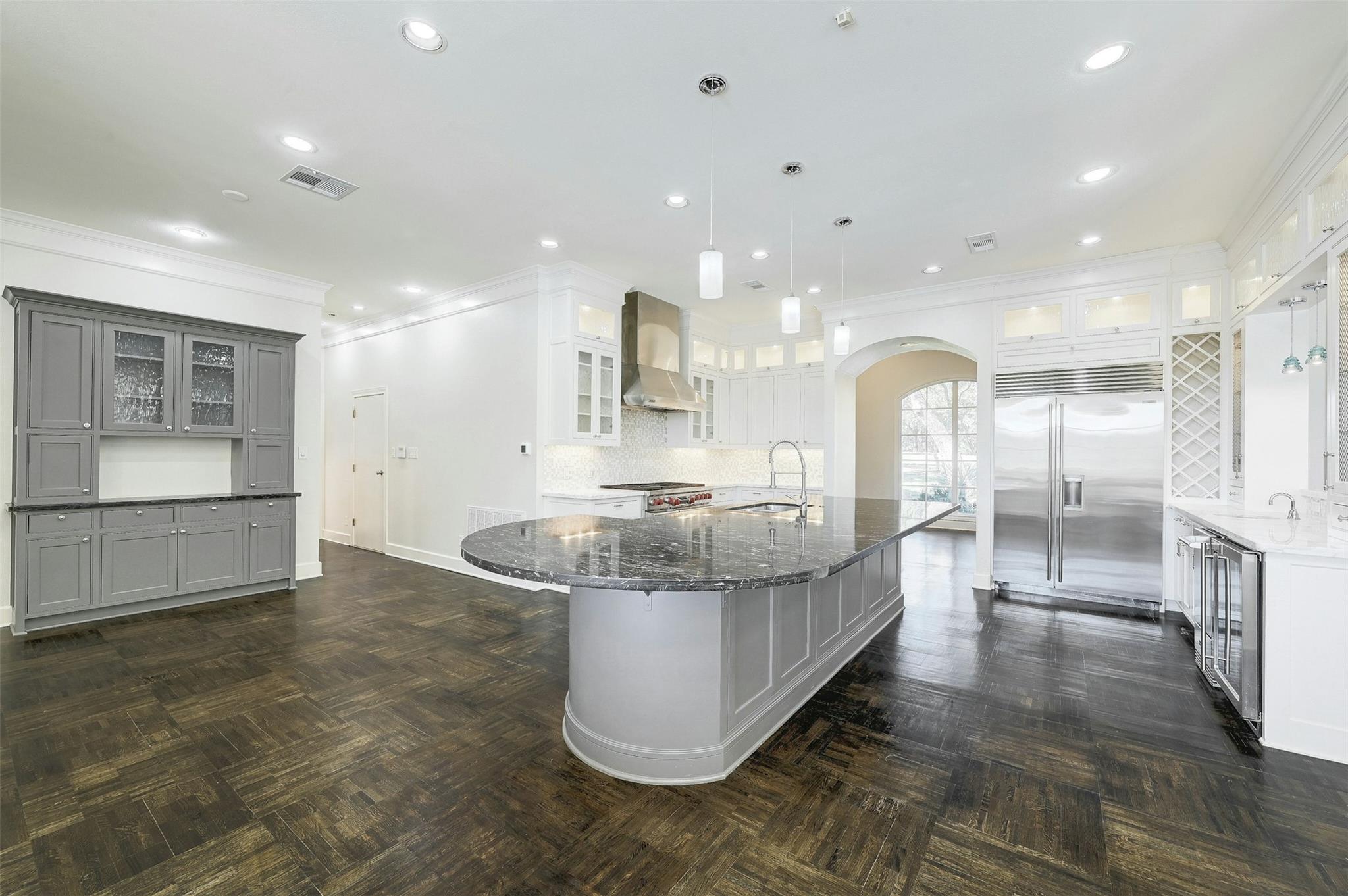 Image 12 of 38 For 3303 Desert Willow Cv