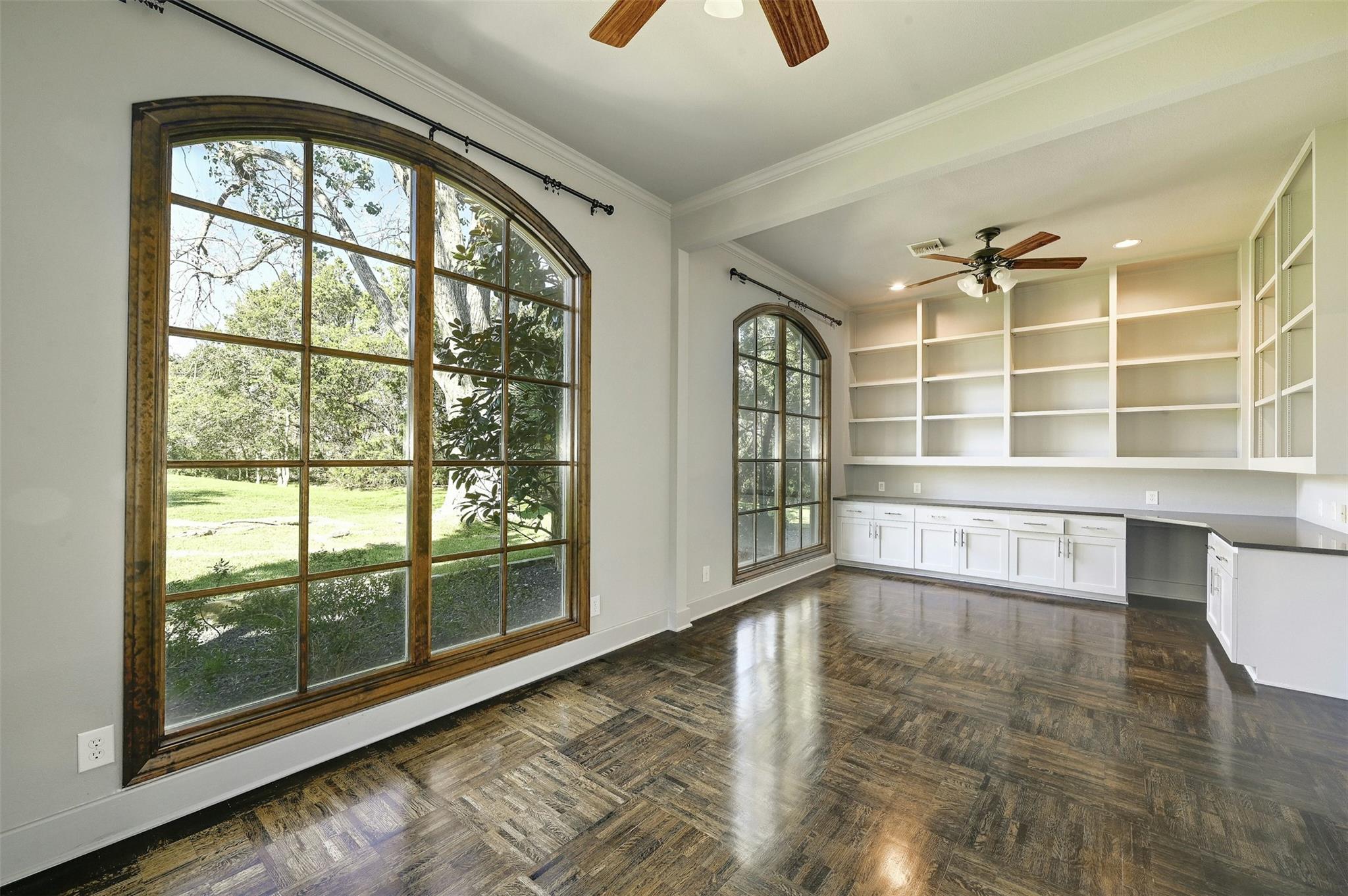 Image 27 of 38 For 3303 Desert Willow Cv