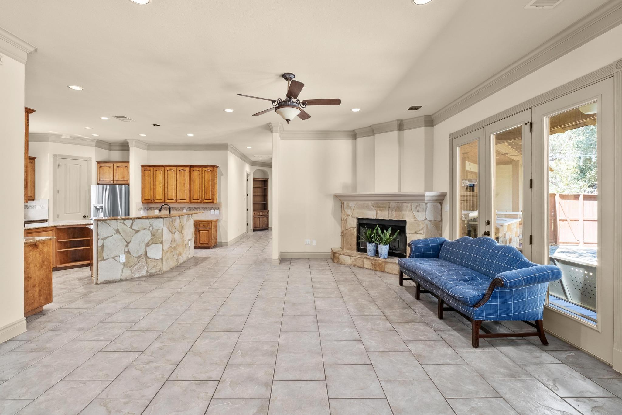 Image 10 of 40 For 139 Ware Dr 