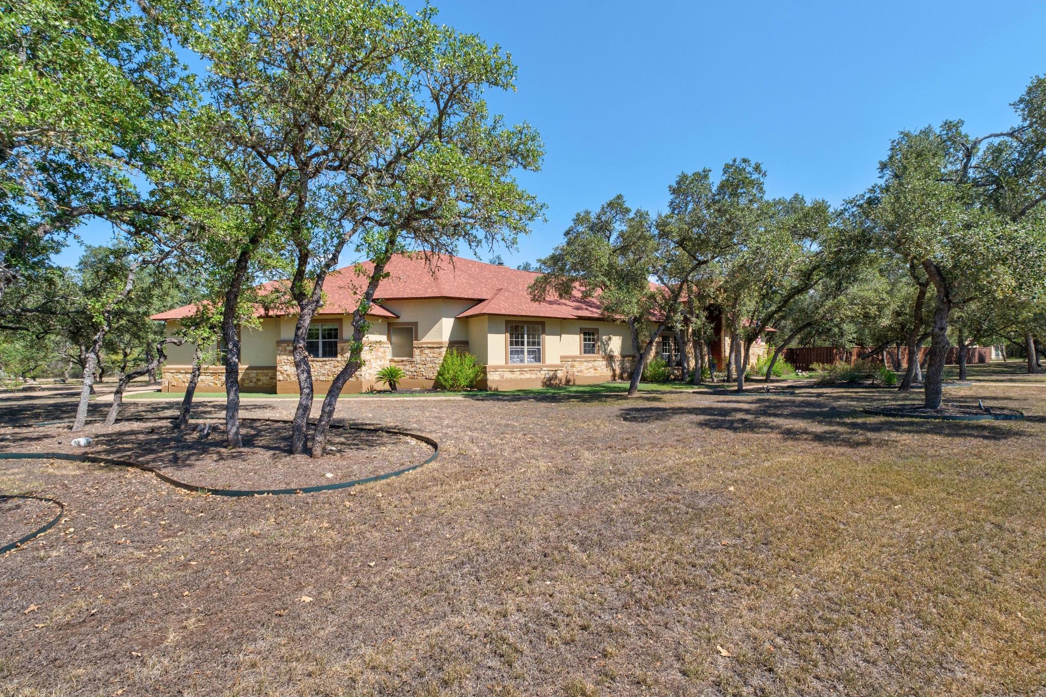 Image 2 of 40 For 139 Ware Dr 