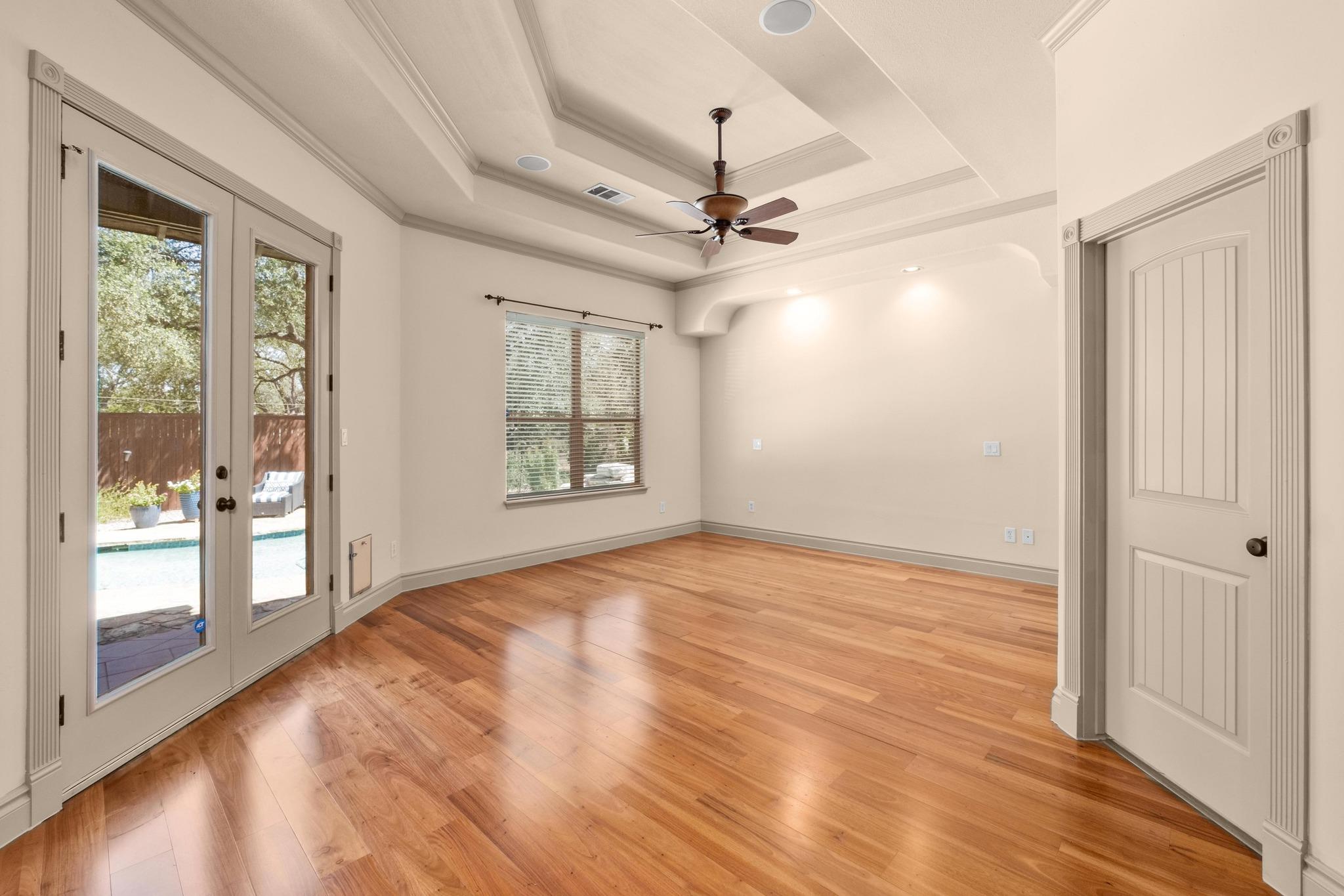 Image 21 of 40 For 139 Ware Dr 