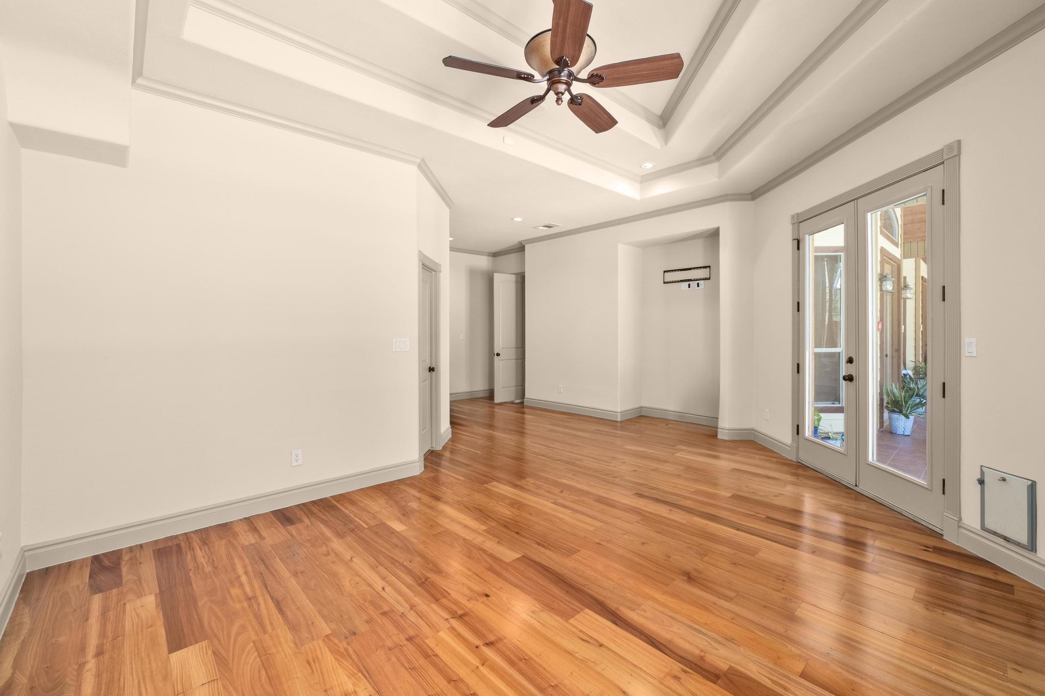 Image 23 of 40 For 139 Ware Dr 