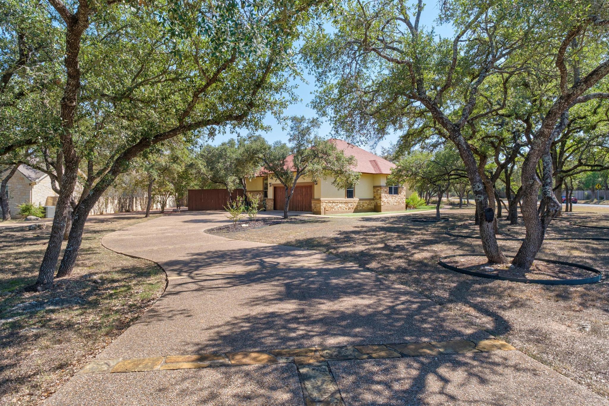 Image 3 of 40 For 139 Ware Dr 