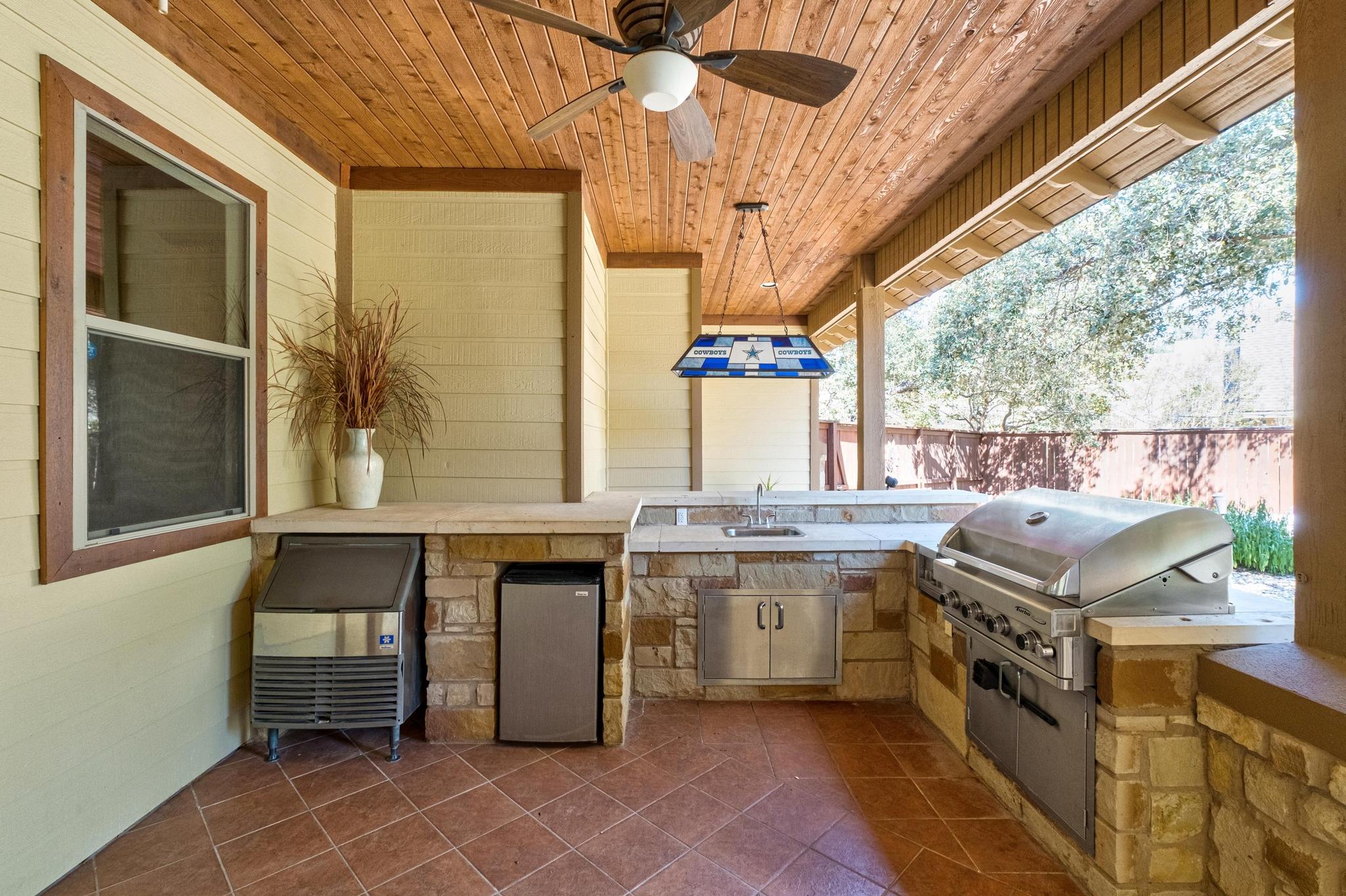 Image 33 of 40 For 139 Ware Dr 