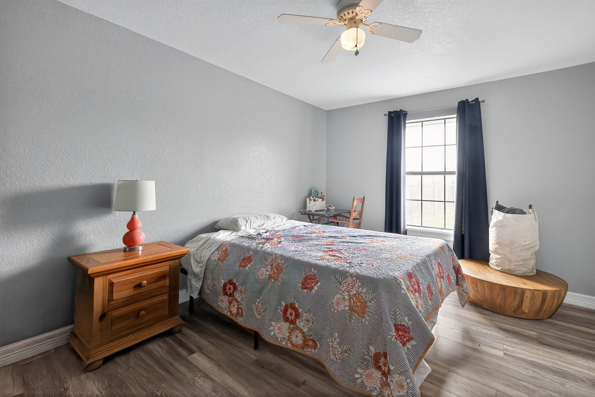 Image 18 of 35 For 201 Brazos St