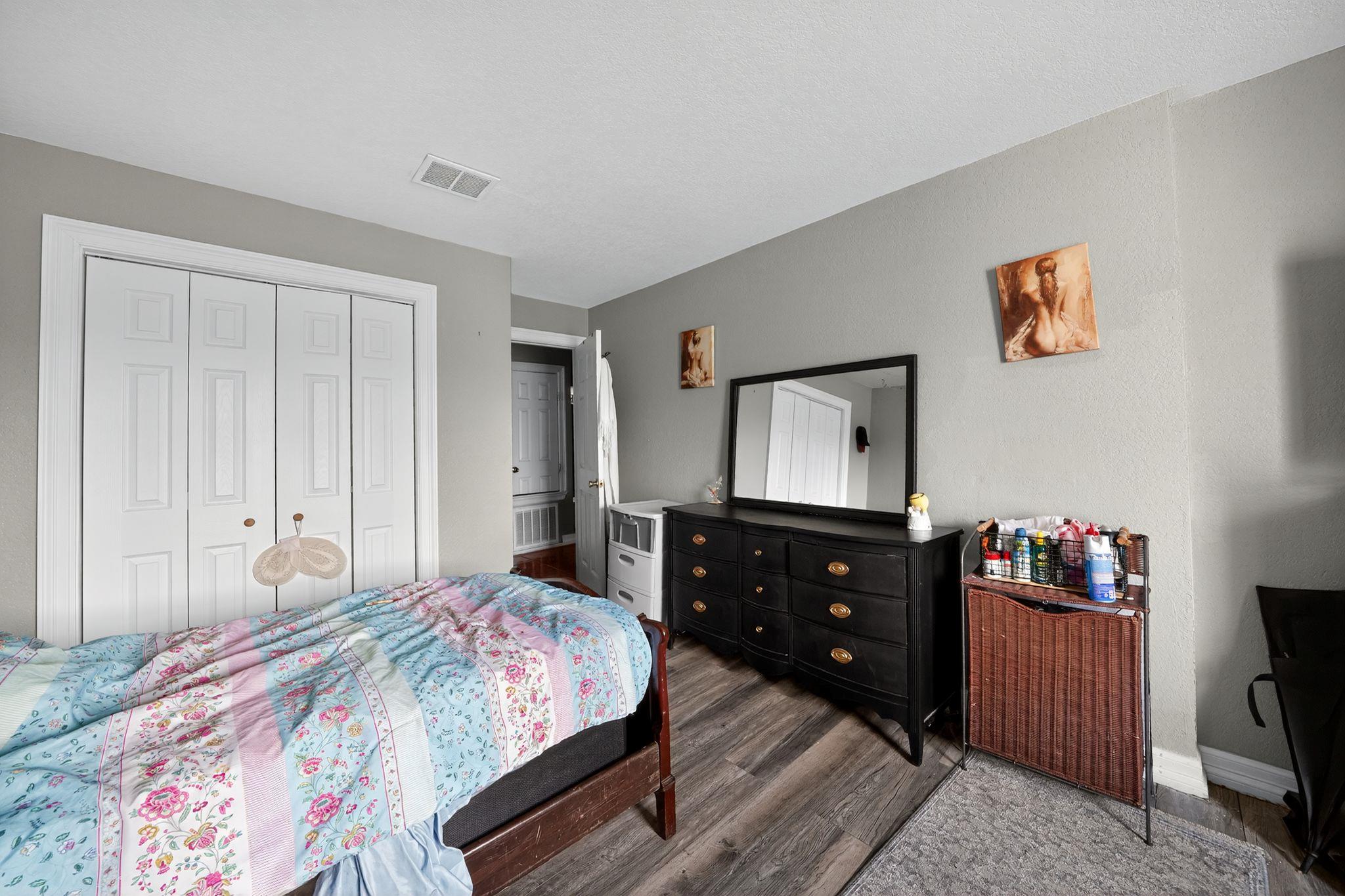 Image 22 of 35 For 201 Brazos St