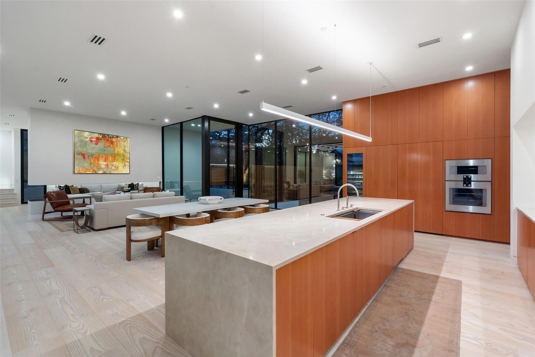 Image 8 of 32 For 2605 Rockingham Dr