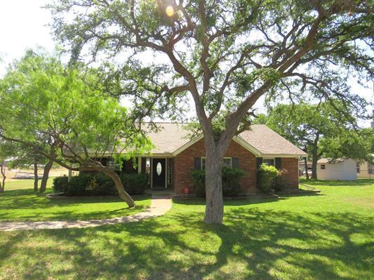 Details for 220 Lakecrest Dr, Bluffton, TX 78607
