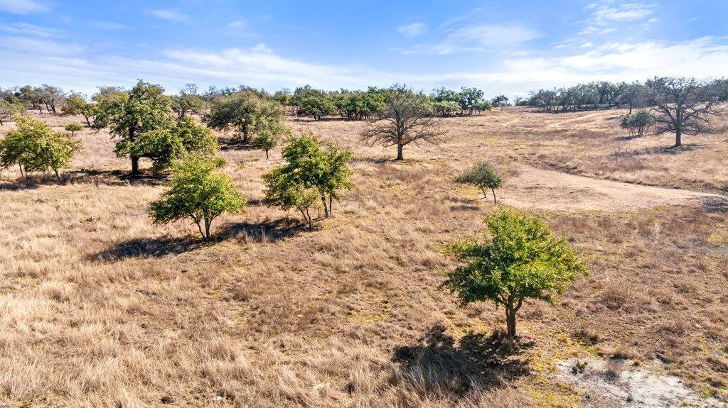 Image 11 of 40 For 529 Skyline Dr