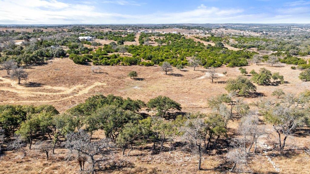 Image 14 of 40 For 529 Skyline Dr